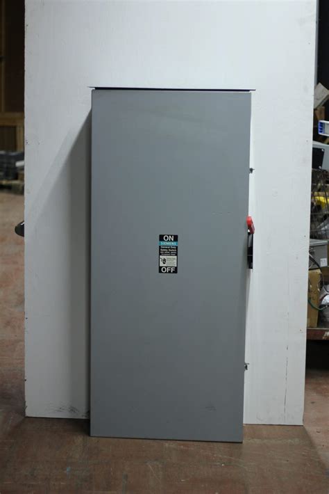 New Square D H325 400 Amp 240V 3 PHASE Fused Safety Switch Disconnect New - Open box 1,999. . 400 amp 3 phase